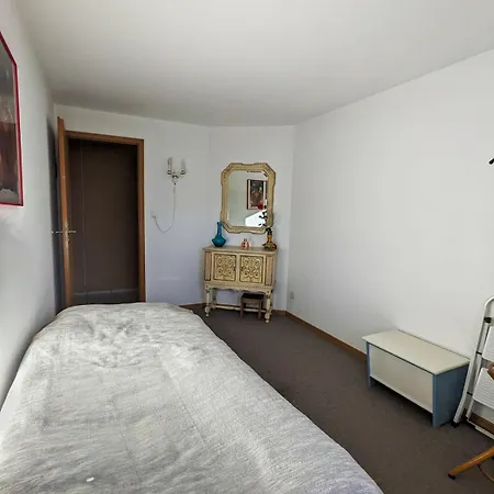 Above The Rooftops - Mountain Panorama Apartmán